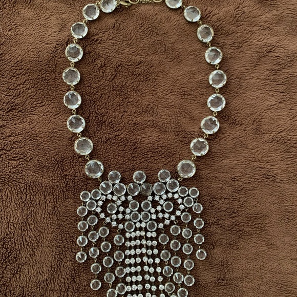 Banana Republic ✨Statement Necklace✨ - Picture 4 of 4